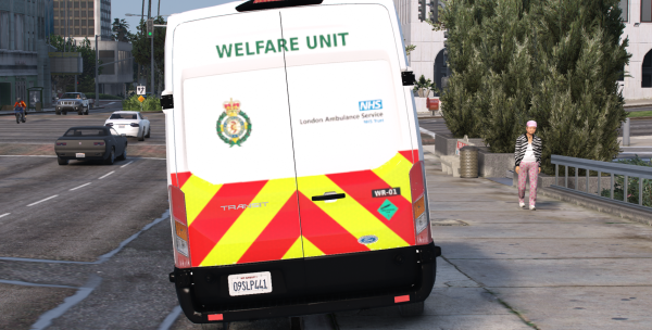 [LONDON] LONDON AMBULANCE 2020 FORD TRANSIT WELFARE RESPONSE UNIT - Image 4